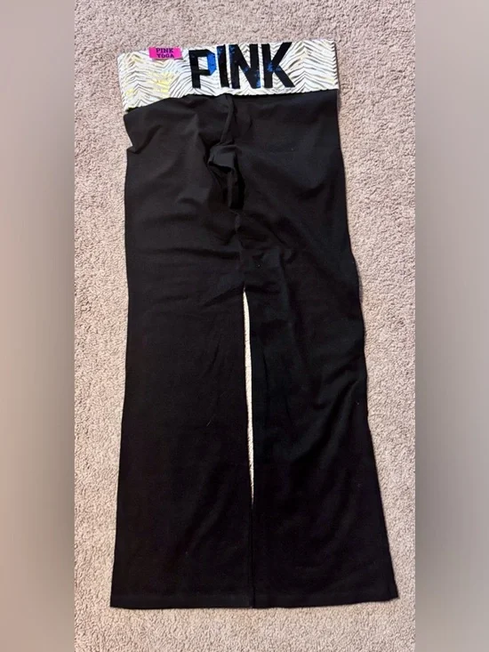 PINK Victoria's Secret Black Flared Yoga Pants with White & Gold Zebra Waistband - Picture 3 of 3